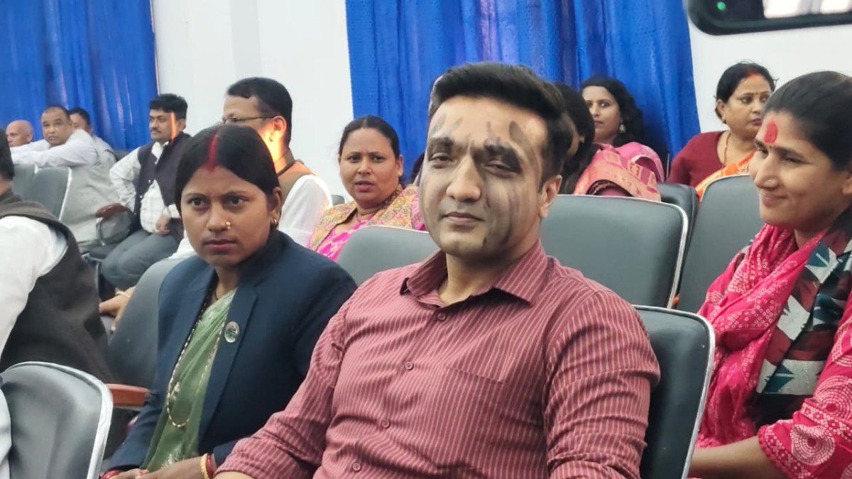 सांसद रहबर अन्सारीले मोसो दलेर गरे विरोध