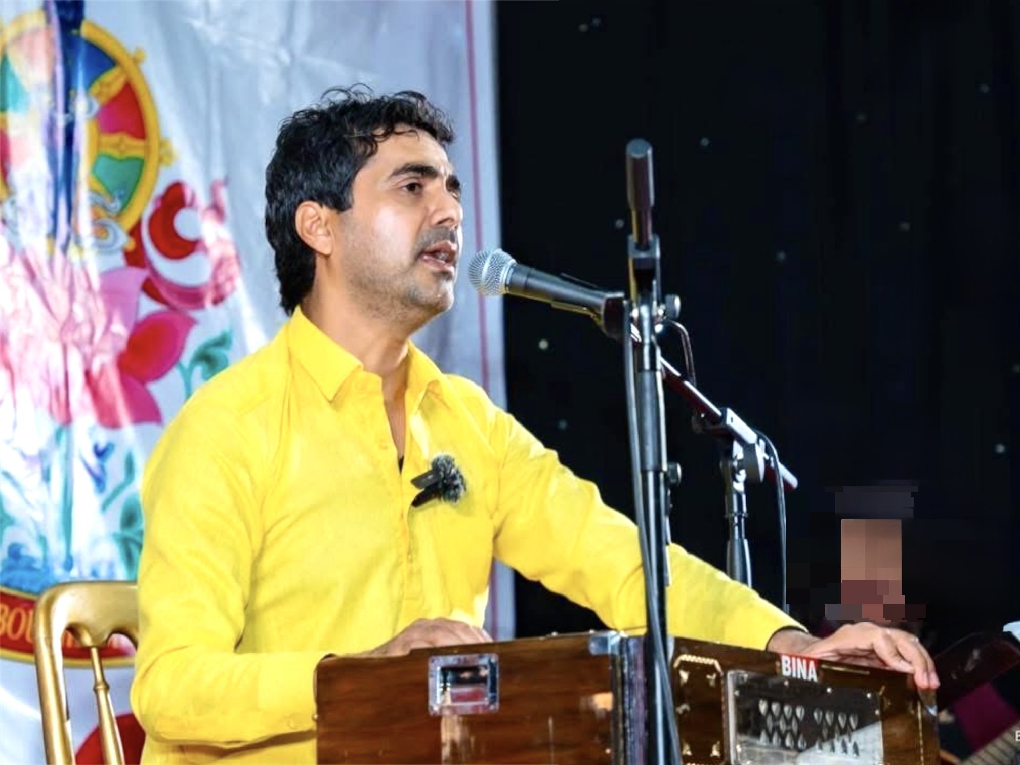 ‘संगीत आश्रम’ निर्माणको लक्ष्य बोकेका गायक सिग्देल बेलायतमा