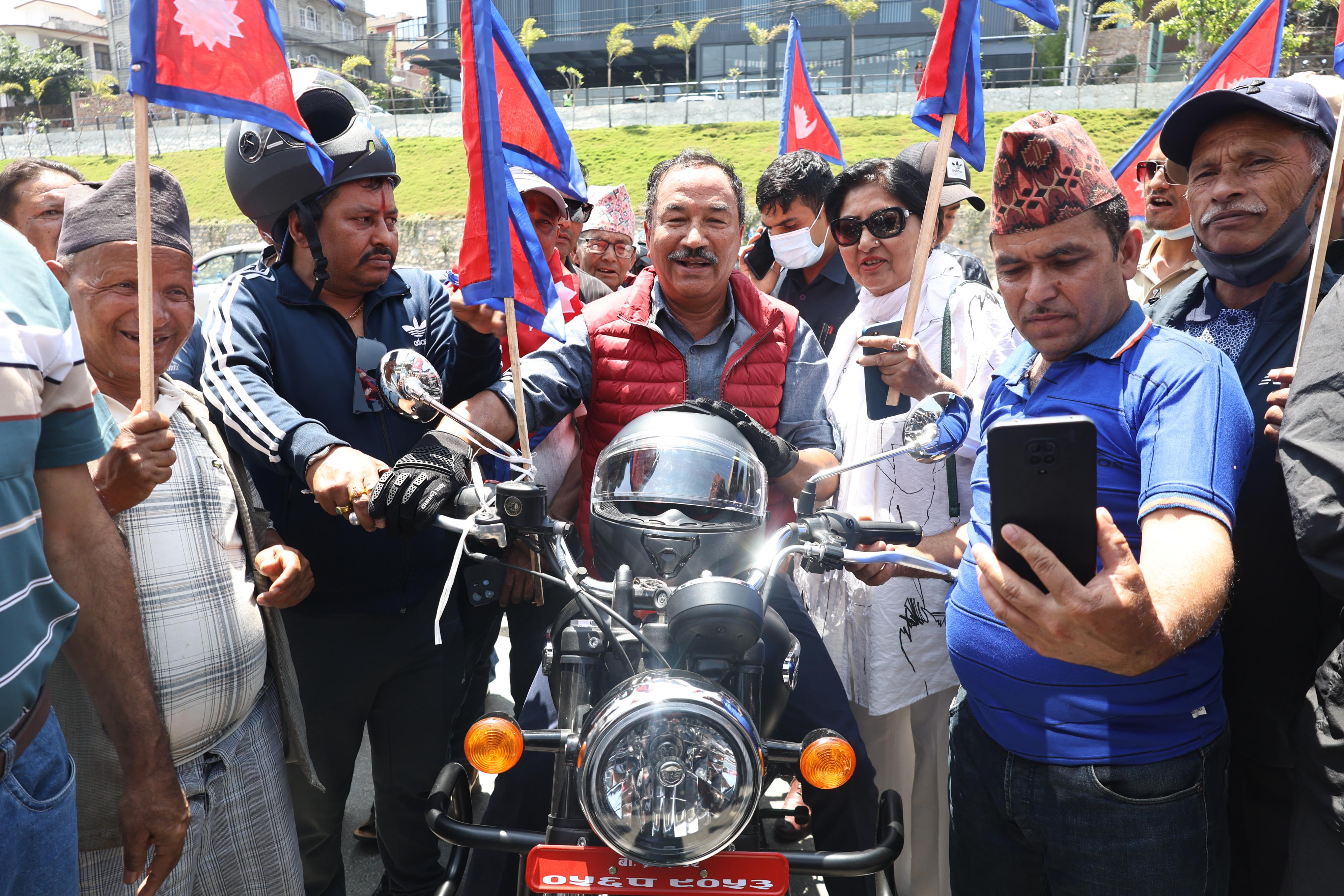 rajabadi protest (1)