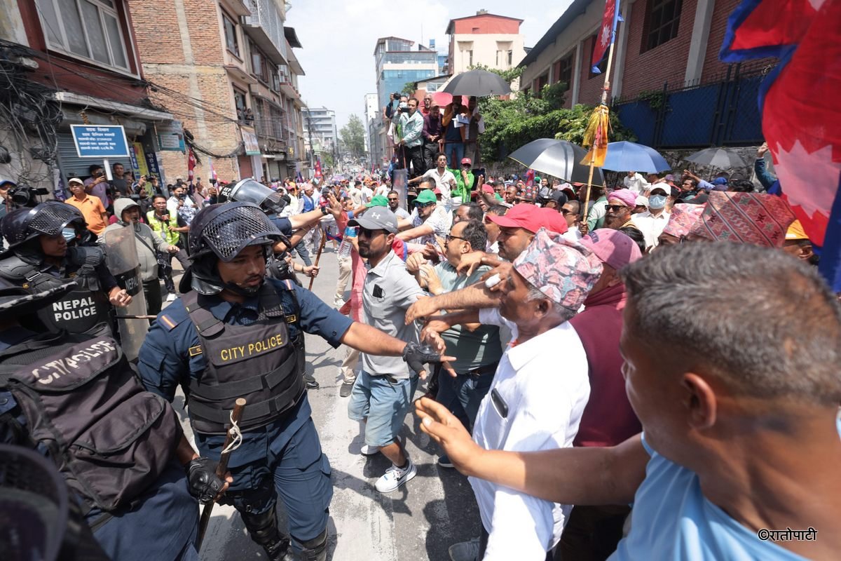 rajabadi protest (25)