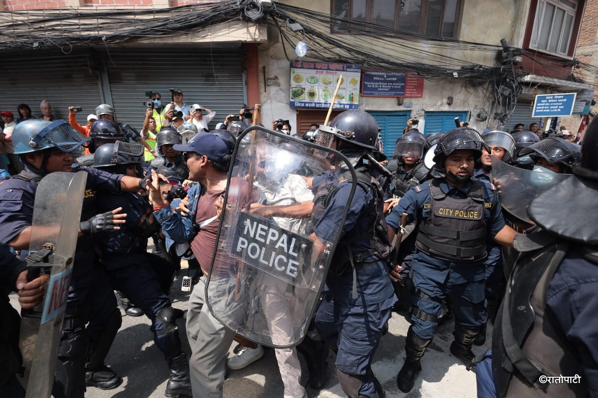 rajabadi protest (27)