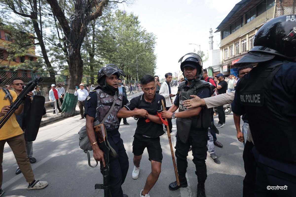 rajabadi protest (7)