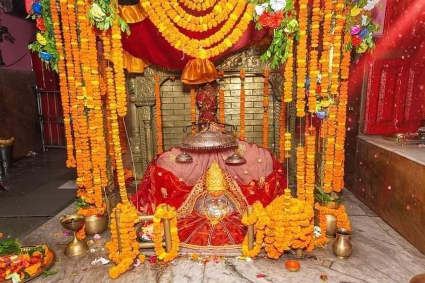 जनकपुरधामको राजदेवी मन्दिर जहाँ दसैँ अवधिभरि महिलालाई प्रवेश दिइँदैन