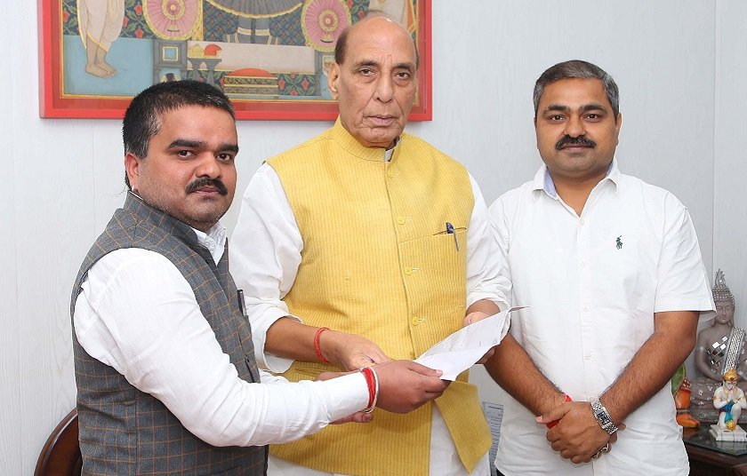   मधेसको धार्मिक पर्यटन प्रवर्द्धनका लागि भारतीय रक्षामन्त्रीलाई ज्ञापनपत्र