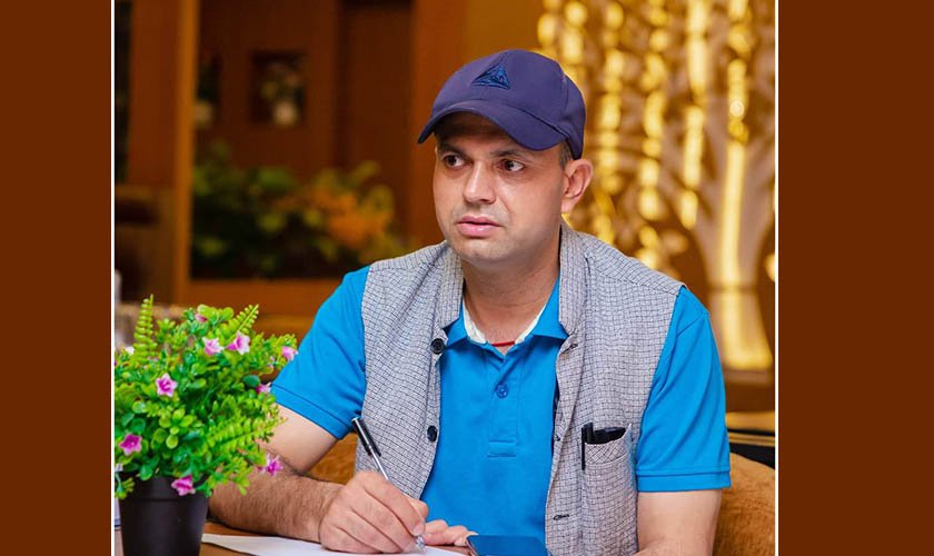   पहिले प्रहरीको मनोबल उच्च बनाऊ सरकार