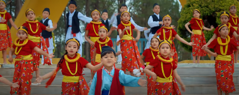   रमेश प्रसाईंको गीतमा बालबालिकाको उज्यालो सपना (भिडियो)