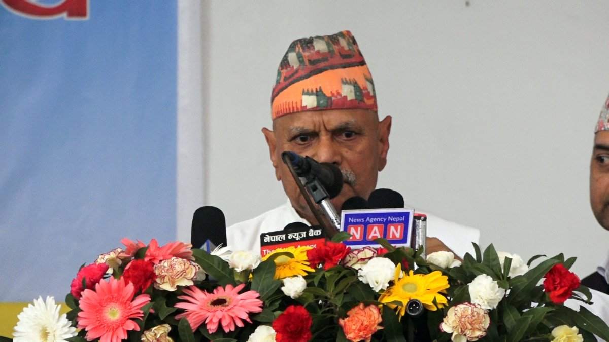 देश, लोकतन्त्र र संविधानका लागि नयाँ जनमत उपयोग हुन सकोस् : पूर्वराष्ट्रपति यादव