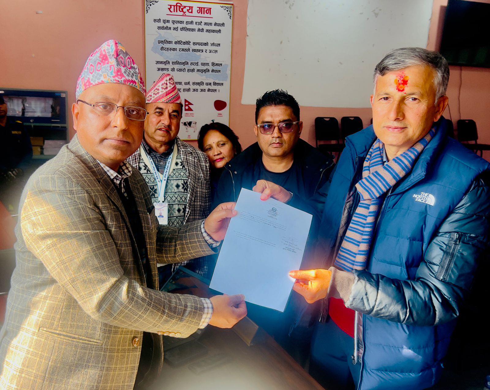   धादिङ– २ बाट रमेश धमलाले गराए उम्मेदवारी दर्ता
