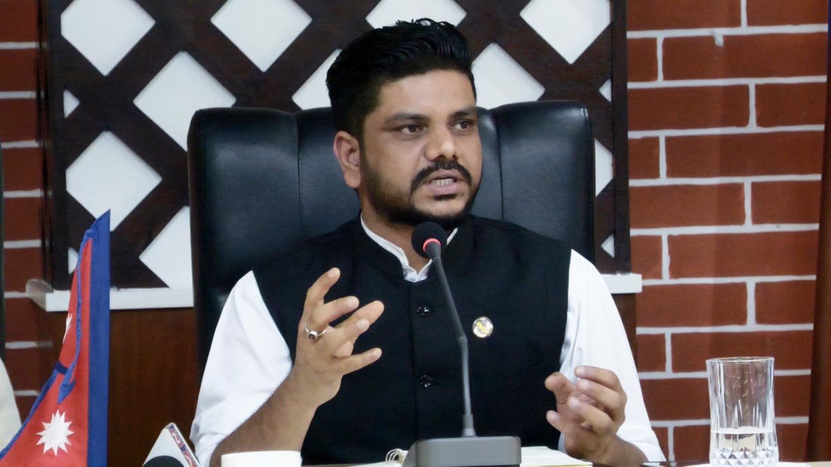 Labor Minister Directs Against Training Without Job Guarantee