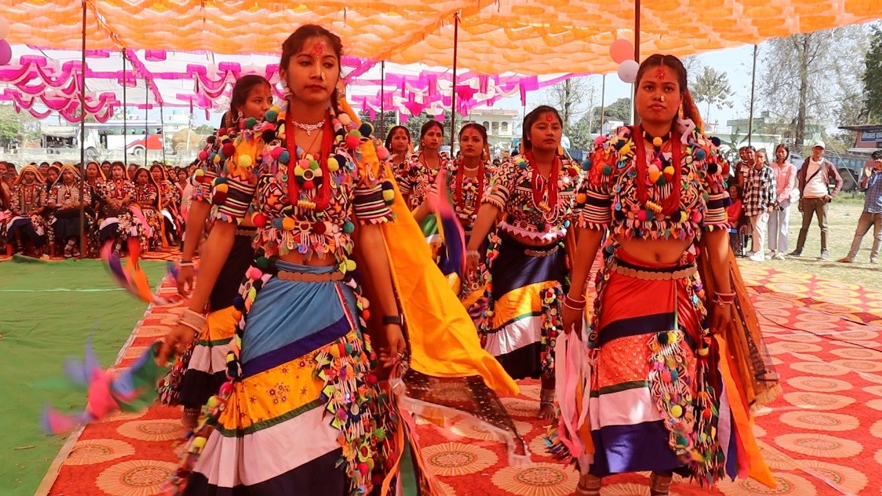   सुदूरपश्चिमका तीन स्थानीय तहमा साउन ११ गते सार्वजनिक बिदा