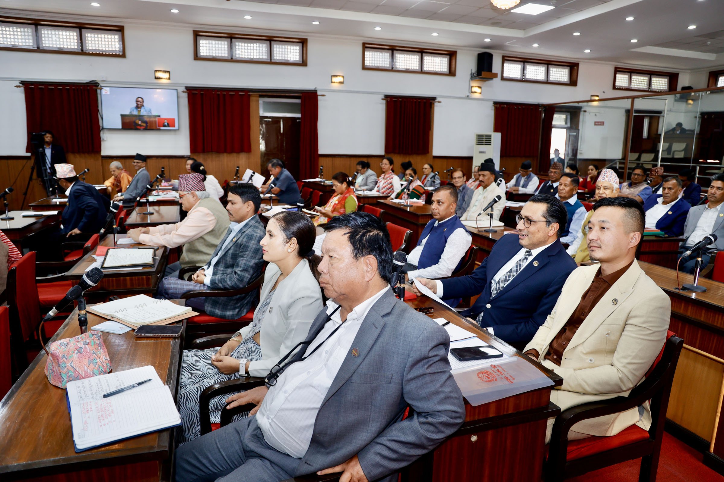 Lawmakers Criticize Government Over Squatter Management, Violence, Budget Allocation, and Governance