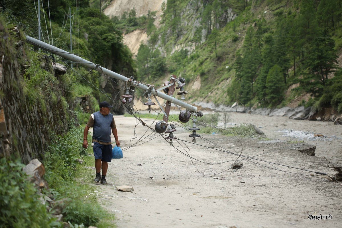 rasuwa flood (7)