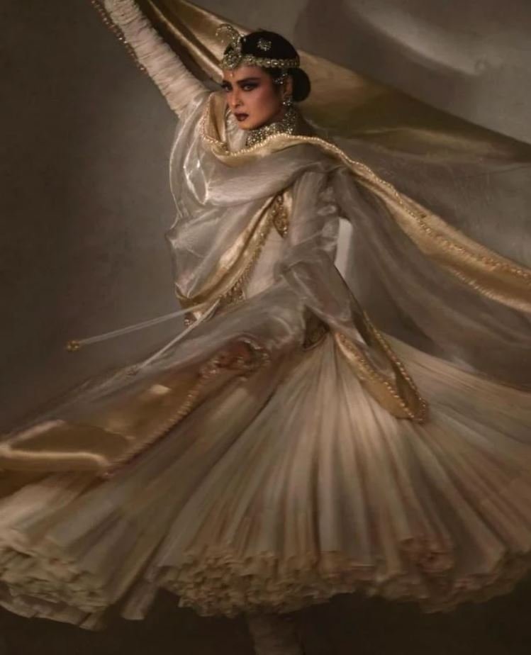 rekha3