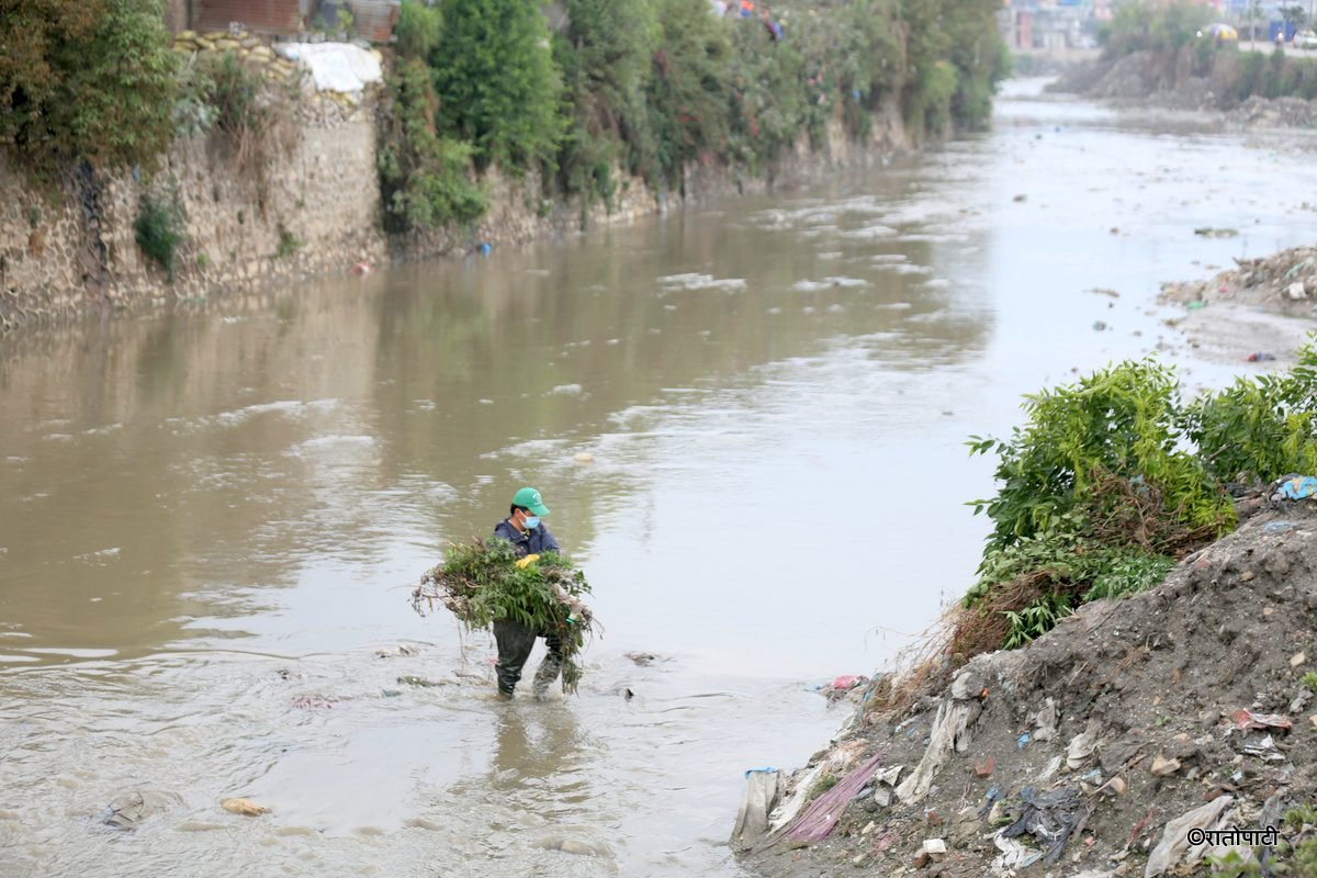 river cleaning (3)