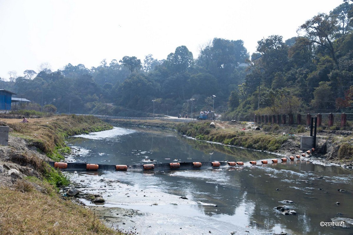 River Trash Barriers (6)