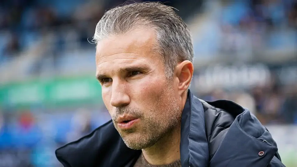Feyenoord Dismiss Head Coach Robin van Persie