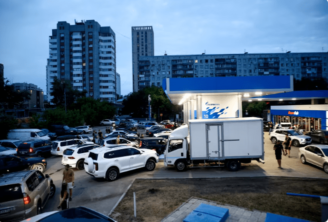 Russia Imposes Full Ban on Diesel Exports Amidst Domestic Shortages and Geopolitical Tensions