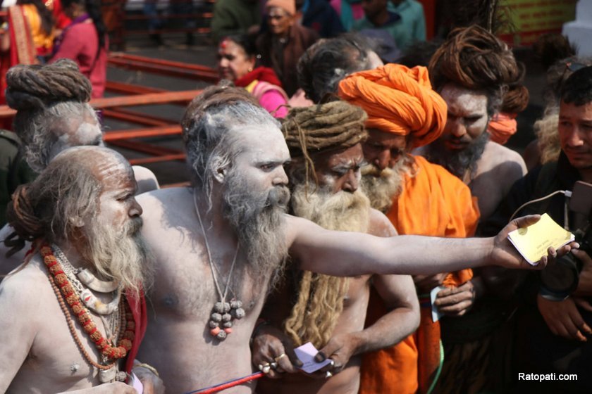sadhu-bidai (10)