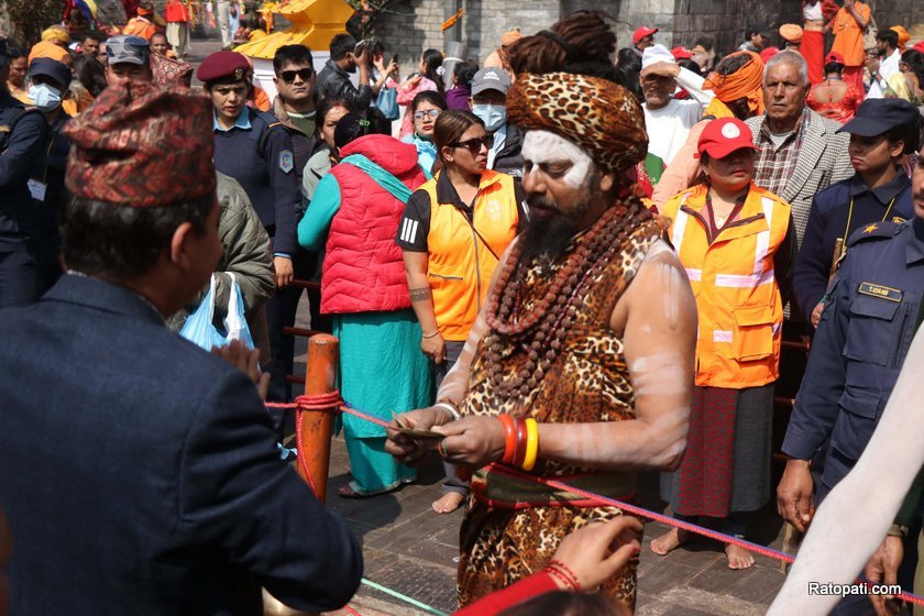 sadhu-bidai (5)