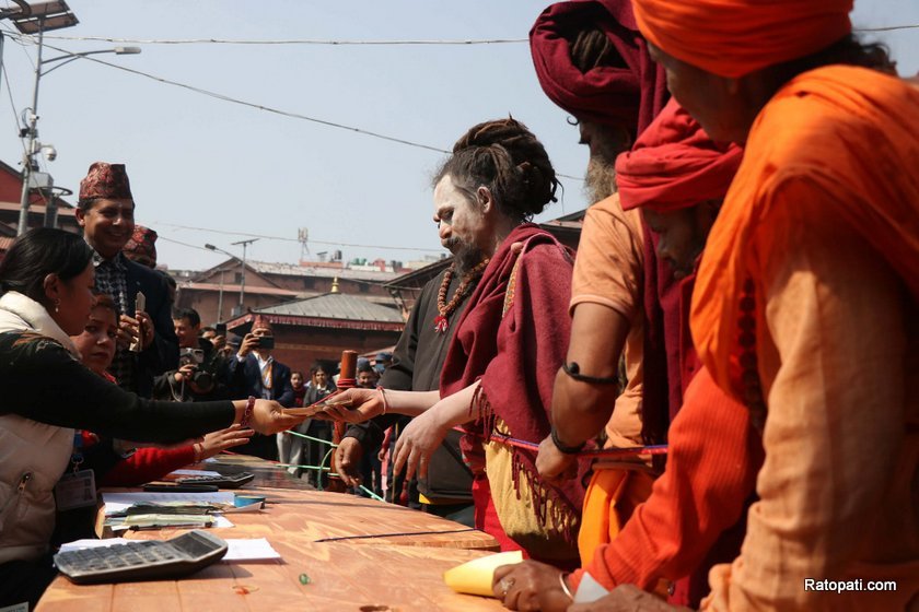 sadhu-bidai (8)