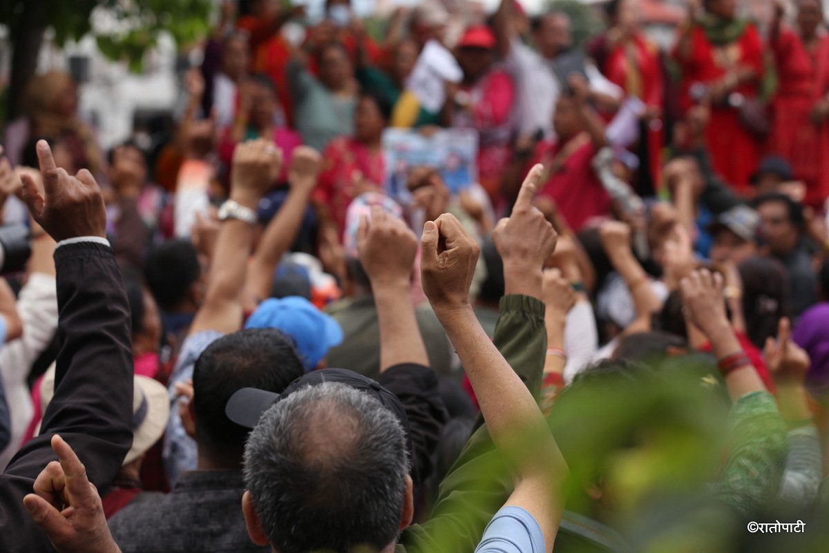 sahakari pidit protest (3)