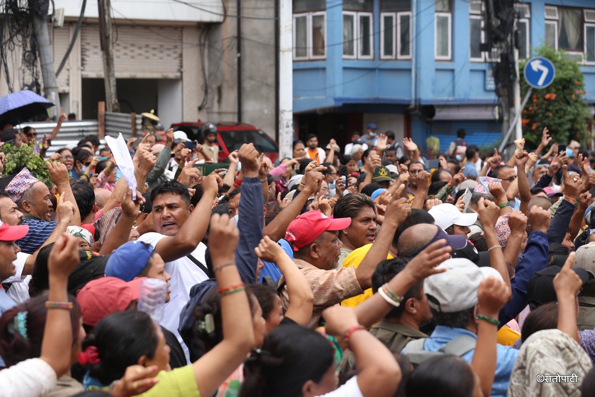sahakari pidit protest (7)