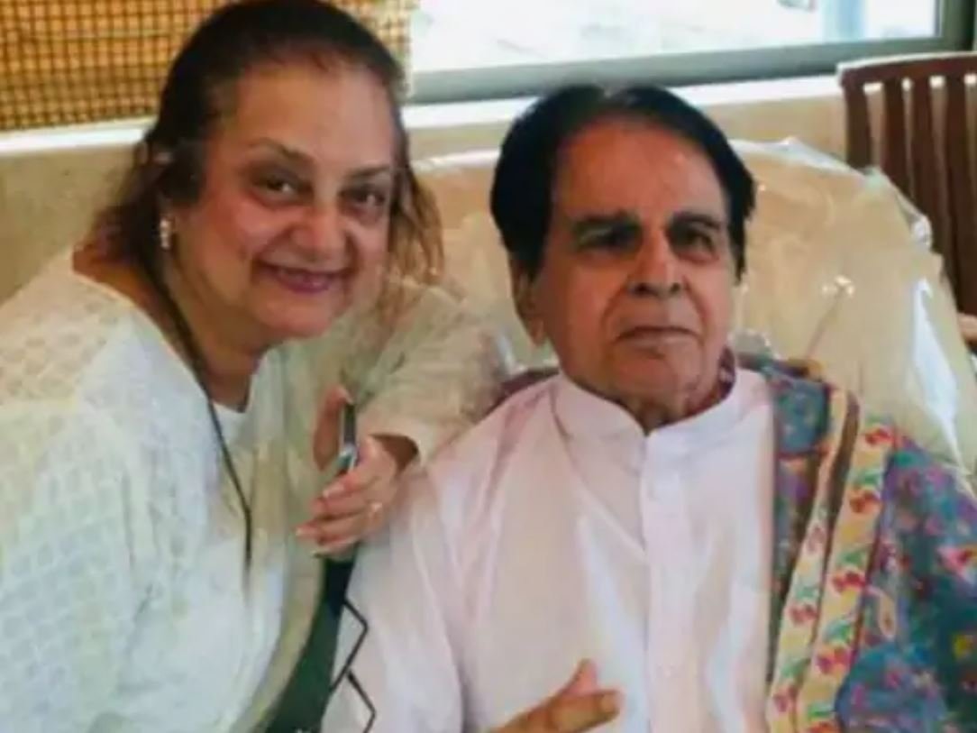 saira bano8