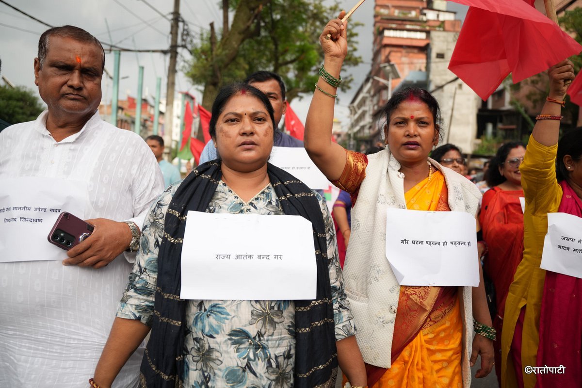 samajbadi mahila (12)
