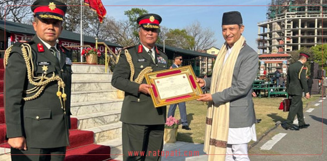 निर्वाचन आयुक्त जबरालाई दिइयो ‘सर्वोत्कृष्ट भूतपूर्व सैनिक सम्मान’