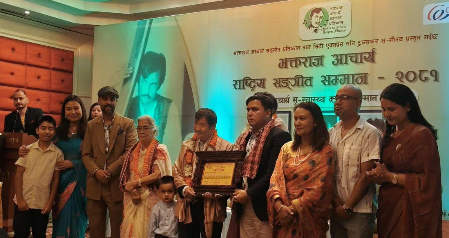 शाह र मोक्तानलाई एक लाखसहित ‘राष्ट्रिय सङ्गीत सम्मान’ प्रदान