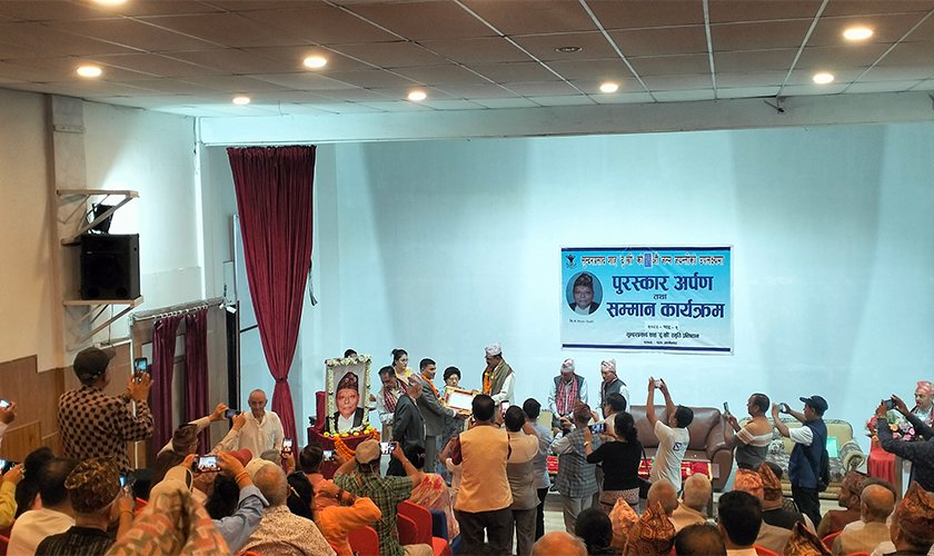   ‘सुन्दरप्रसाद शाह दुःखी स्मृति पुरस्कार’ रमेश क्षितिजलाई
