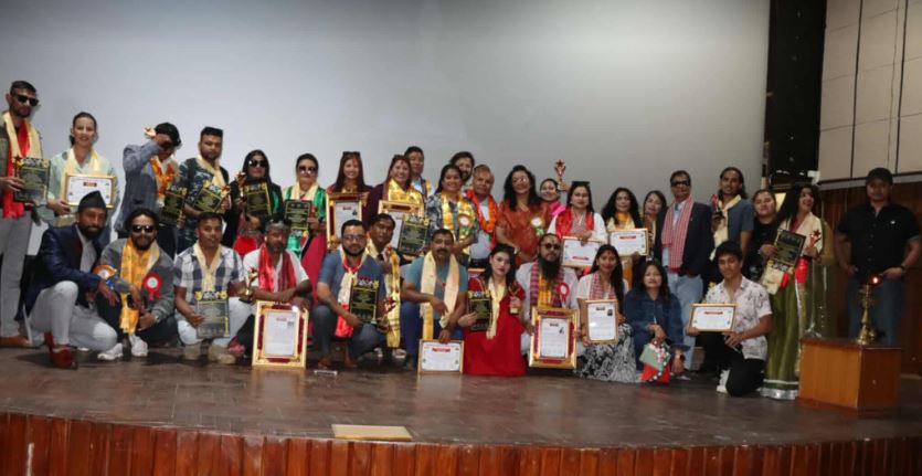   चौथो मौलिक गण्डकी स्टार राष्ट्रिय अवार्डमा दुई दर्जन बढी कलाकर्मी सम्मानित