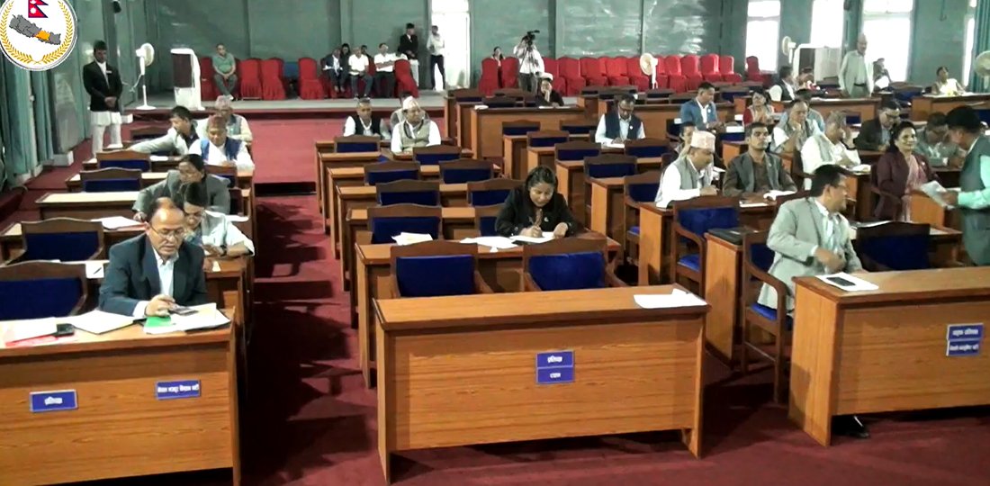 बागमती प्रदेश सभा : सत्तापक्षका सांसद भन्छन्– ‘बजेट निर्माणमा मन्त्रीहरूको स्वेच्छाचारिता भयो’