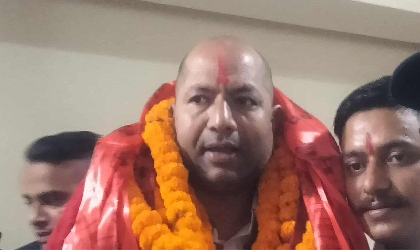 santosh-pandey-photo