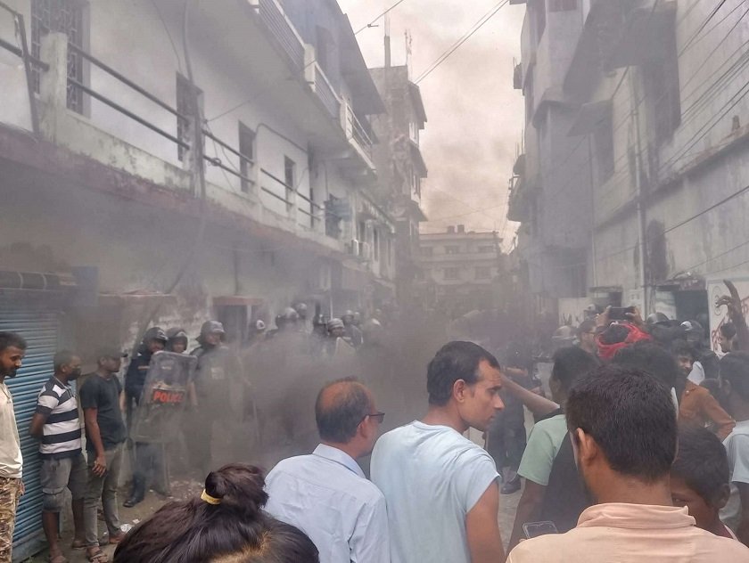 सप्तरी गोलीकाण्ड : सदरमुकाम राजविराज तनावग्रस्त