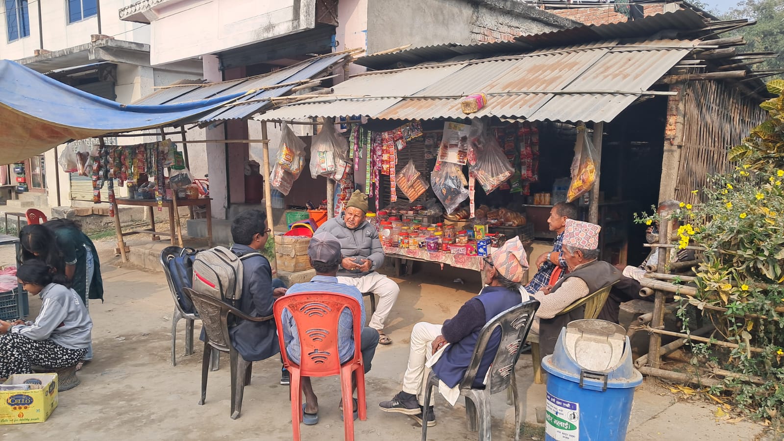 Saranpada bazar (1)