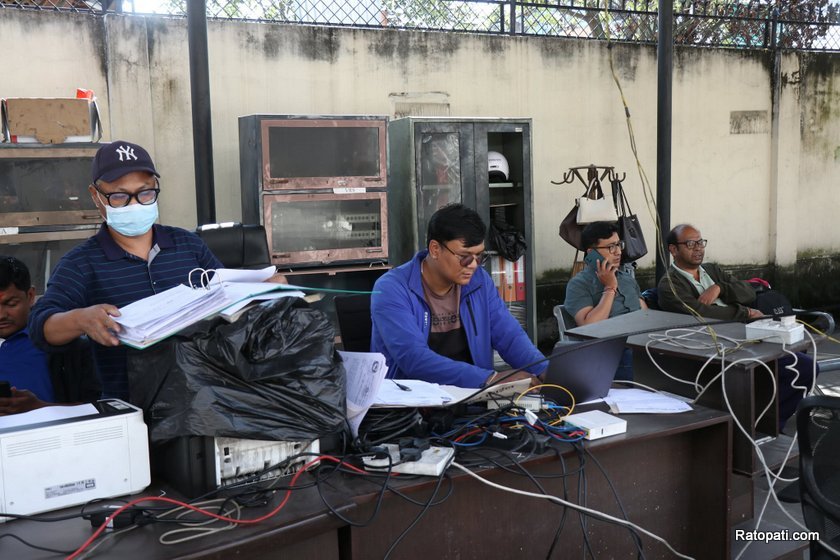 sarkari-office (3)