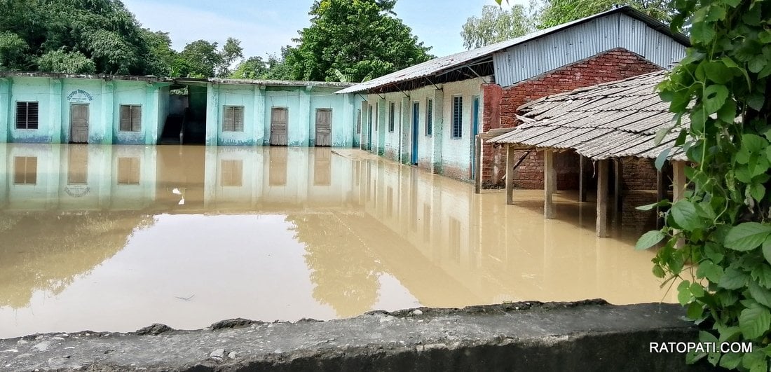 बाढी–पहिरोले क्षति पुर्‍याएका विद्यालयमा कसरी पठनपाठन हुन्छ ?