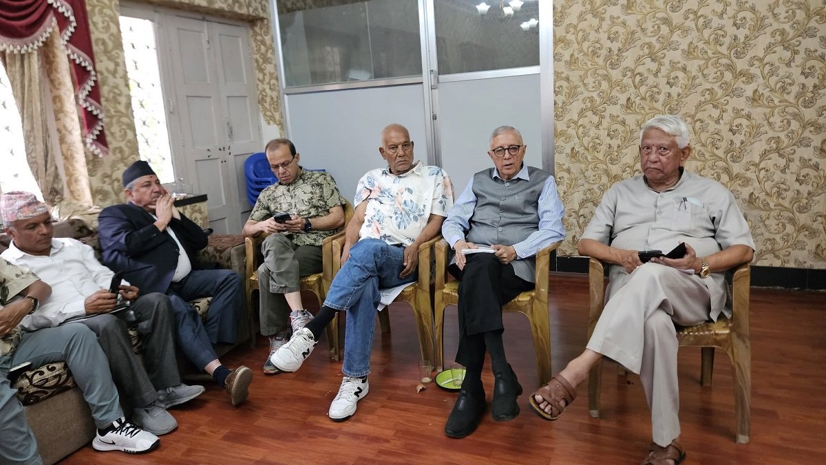 कांग्रेसको इतर समूहले अनुशासन समितिको निर्णय नमान्ने