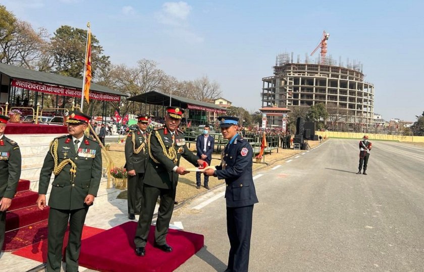 ६९ जना गैह्रसैनिकलाई प्रधानसेनापति प्रशंसा निशान