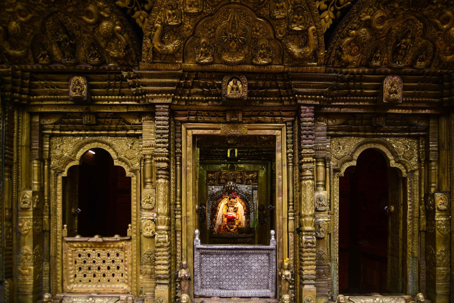 Seto machindranath_Nepal photo library17
