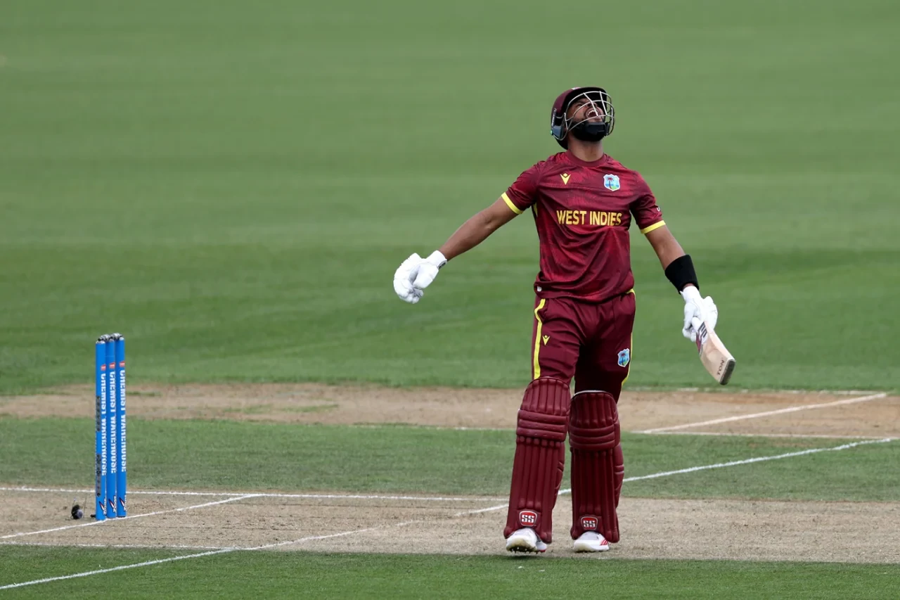 shai hope 4