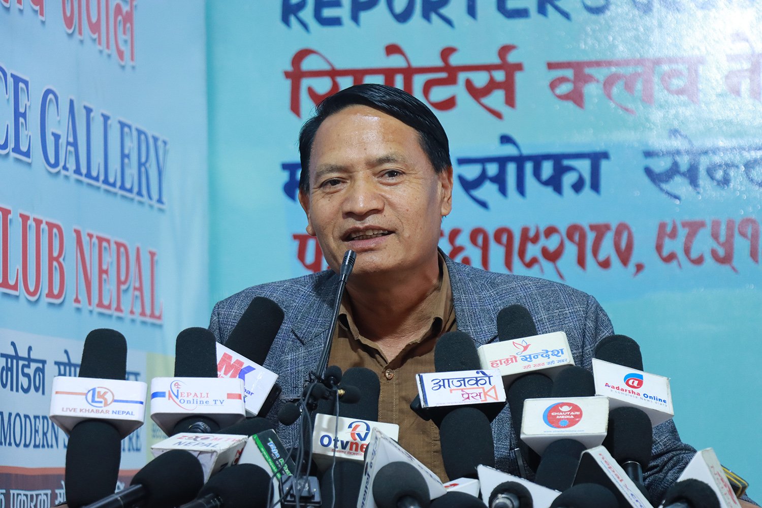 जतिसुकै धूप बाले पनि सरकारको रौँ पनि हल्लिँदैन : शेरबहादुर तामाङ