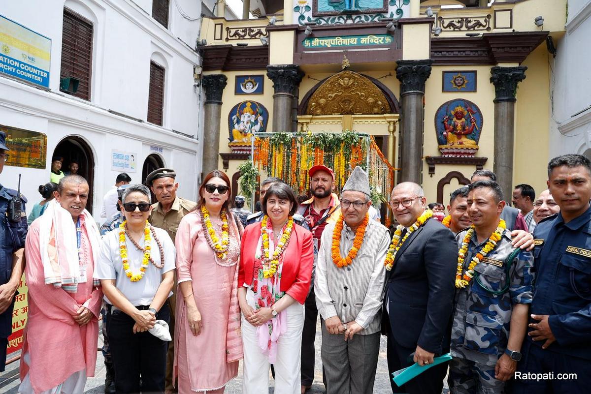 sima-malhotra-pashupati (1)