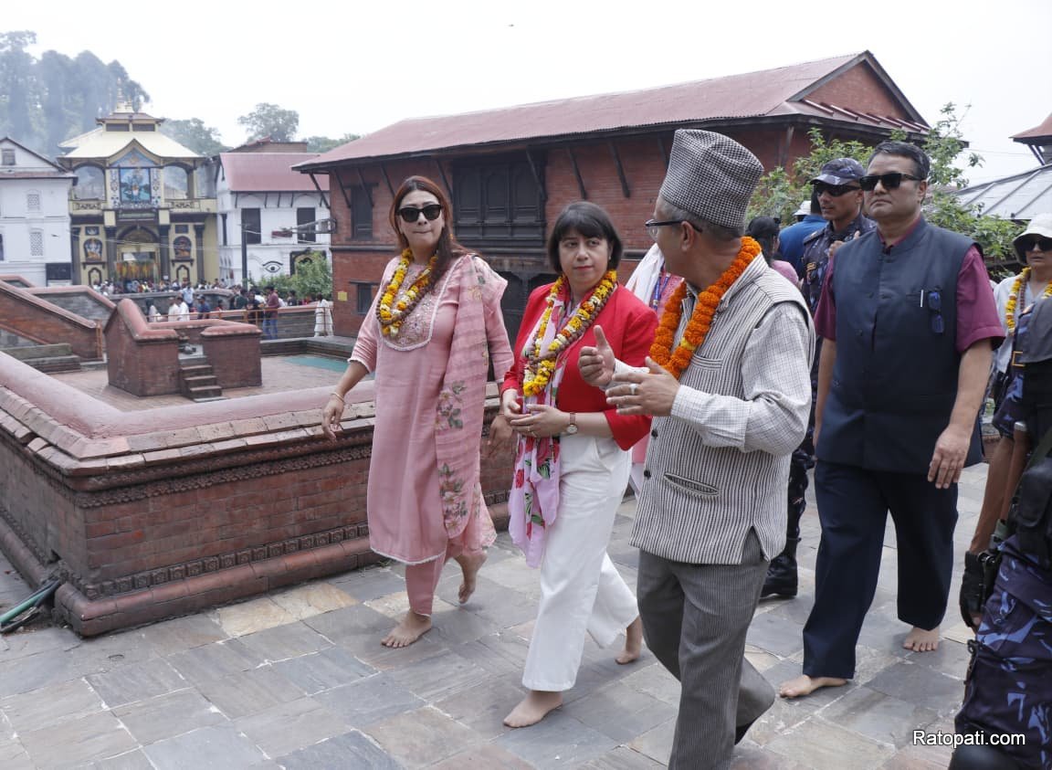 sima-malhotra-pashupati (10)