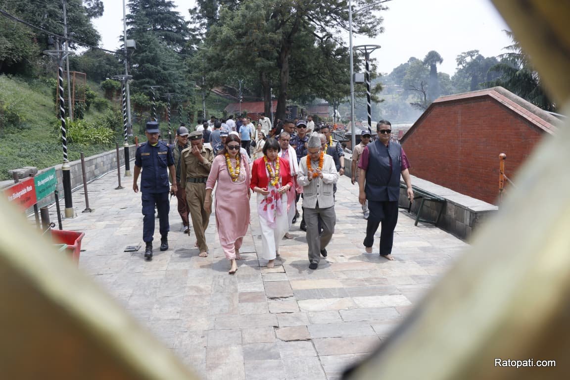 sima-malhotra-pashupati (3)