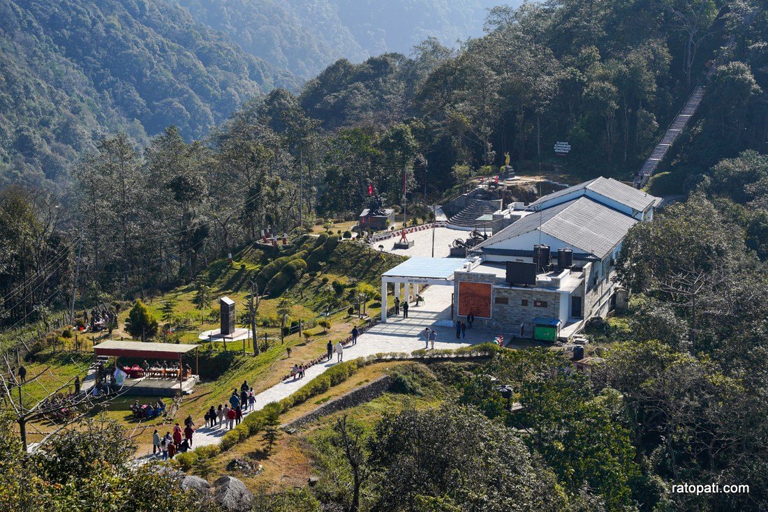 तस्बिरमा हेर्नुहोस् सिन्धुलीगढी युद्ध सङ्ग्रहालय