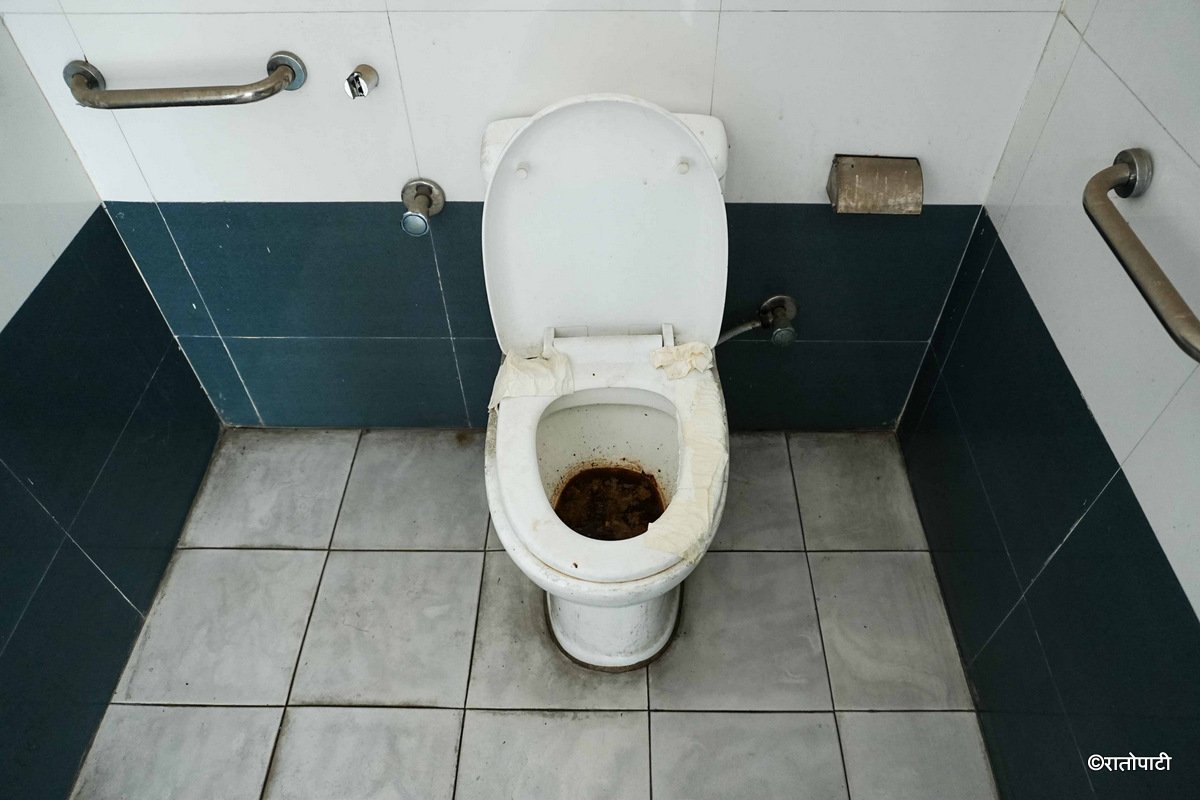Singhadarbar_Public_Toilet (11)