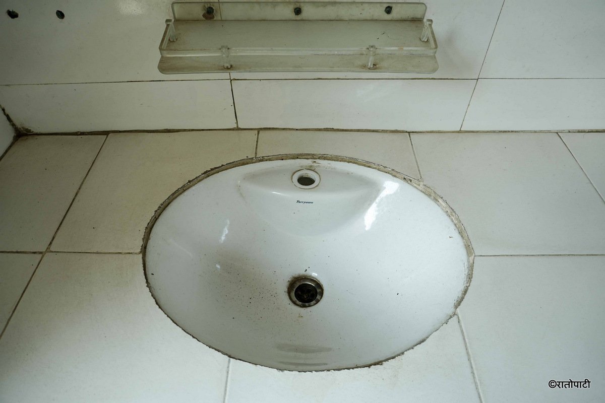 Singhadarbar_Public_Toilet (2)