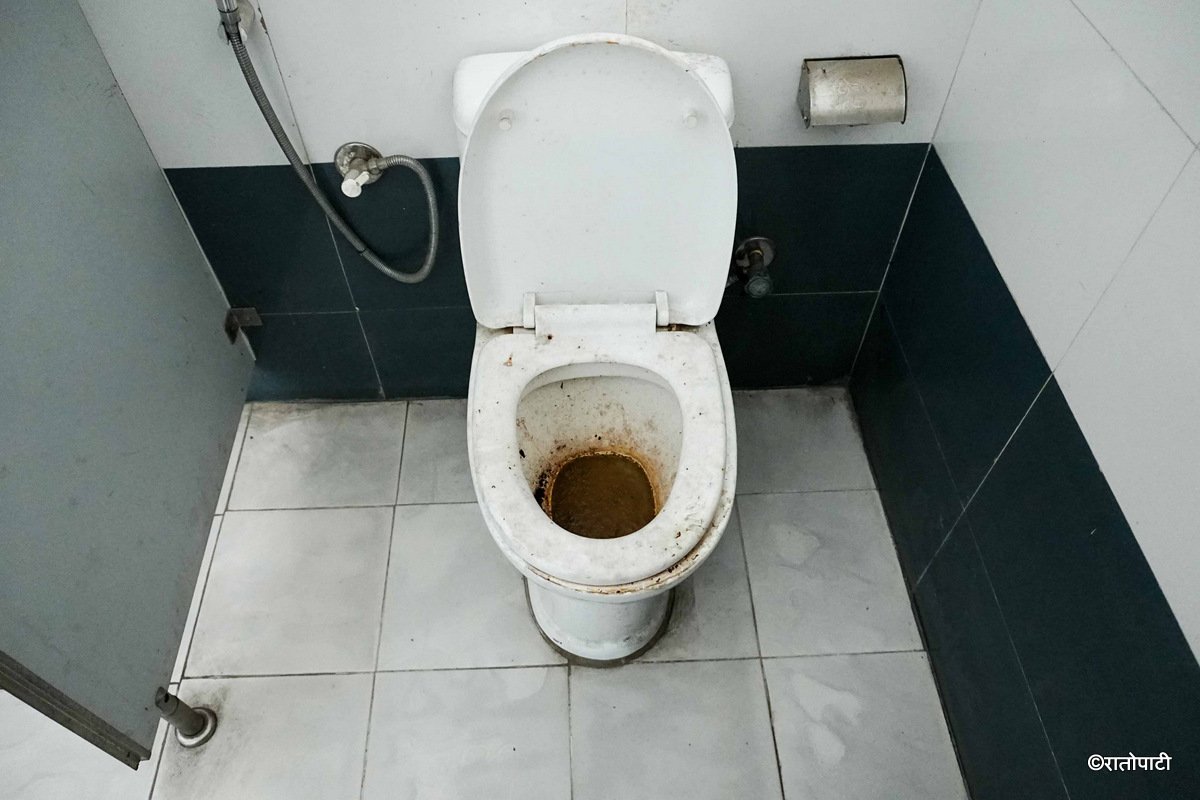 Singhadarbar_Public_Toilet (7)